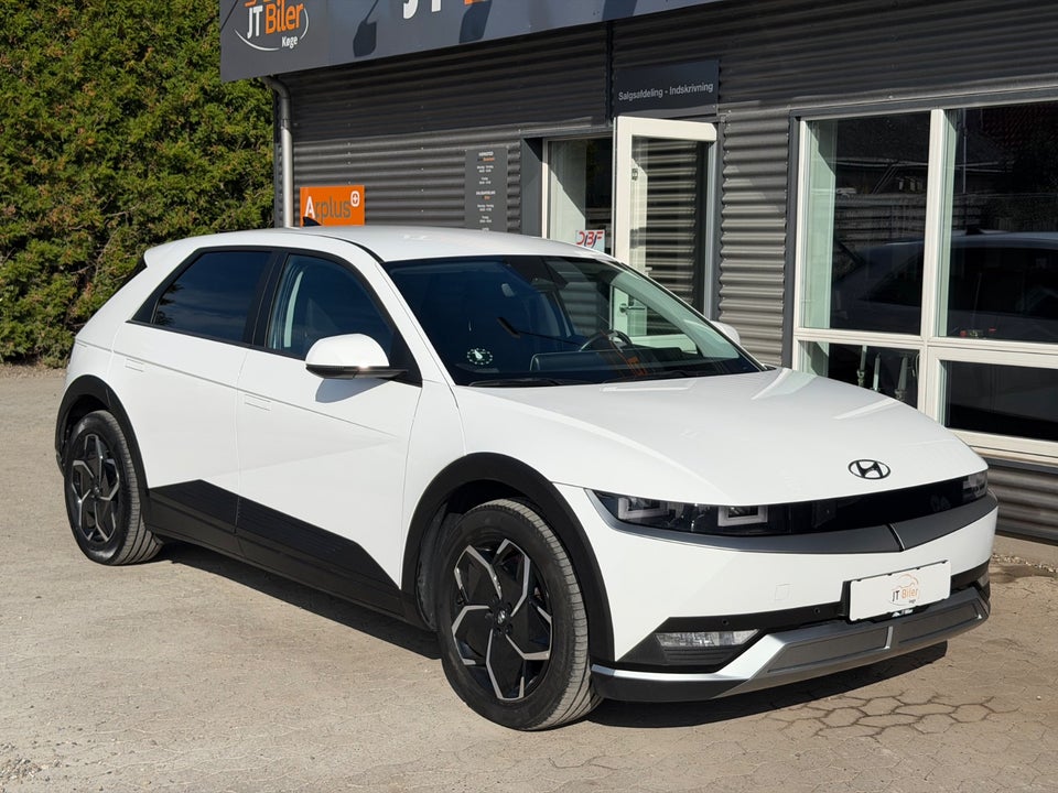 Hyundai Ioniq 5 77 Essential 5d
