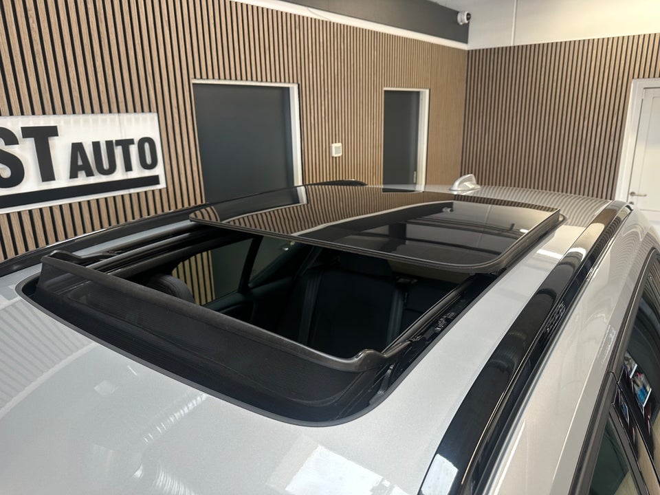 Volvo XC40 P6 ReCharge Ultimate 5d