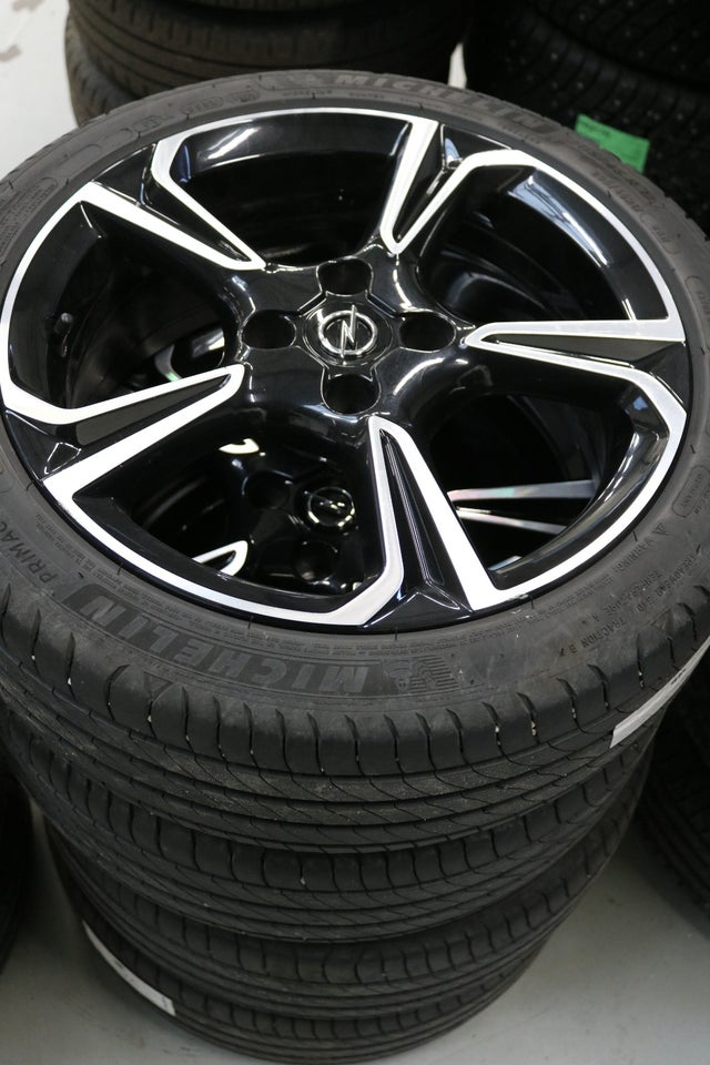 Opel Corsa 1,2 Sport 5d