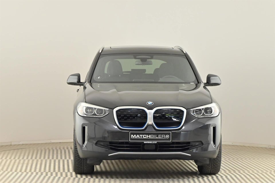 BMW iX3 Charged 5d