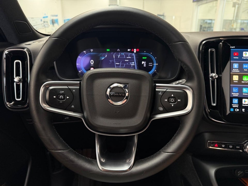 Volvo XC40 ReCharge Twin Plus 5d