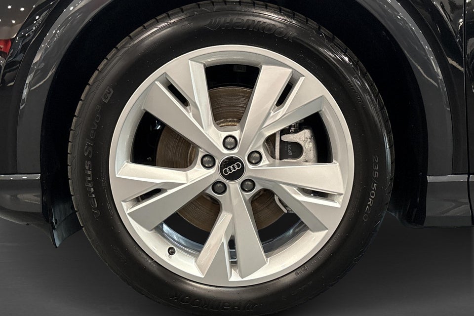 Audi Q4 e-tron 45 Progress 5d