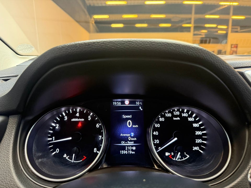 Nissan Qashqai 1,2 Dig-T 115 N-Connecta 5d
