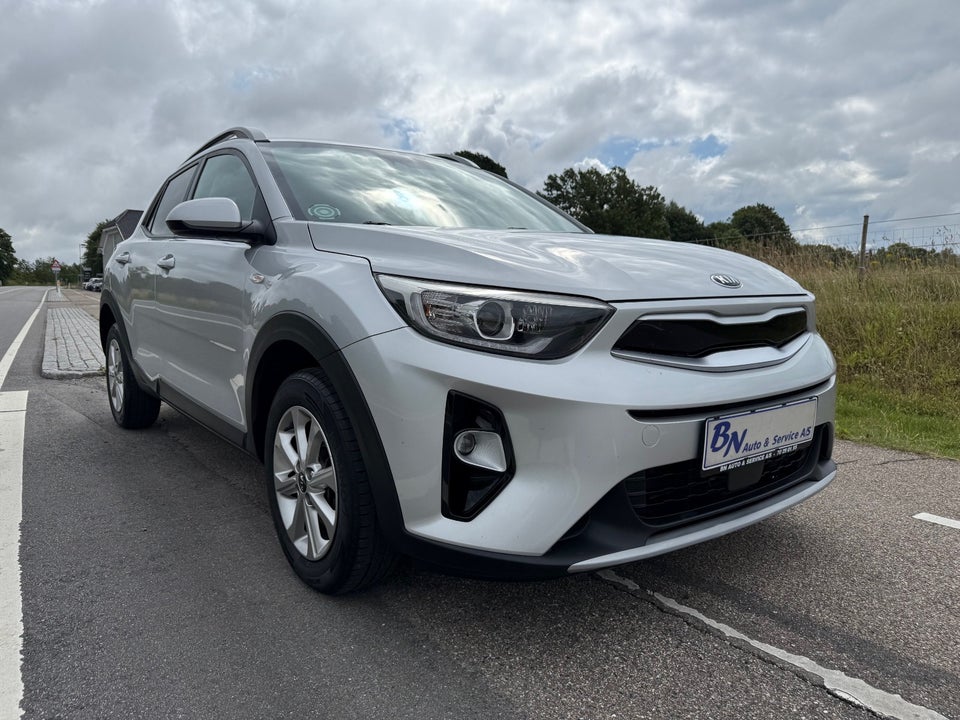 Kia Stonic 1,2 Attraction 5d