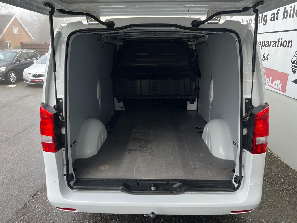 Mercedes Vito 114 2,0 CDi Complete aut. XL RWD