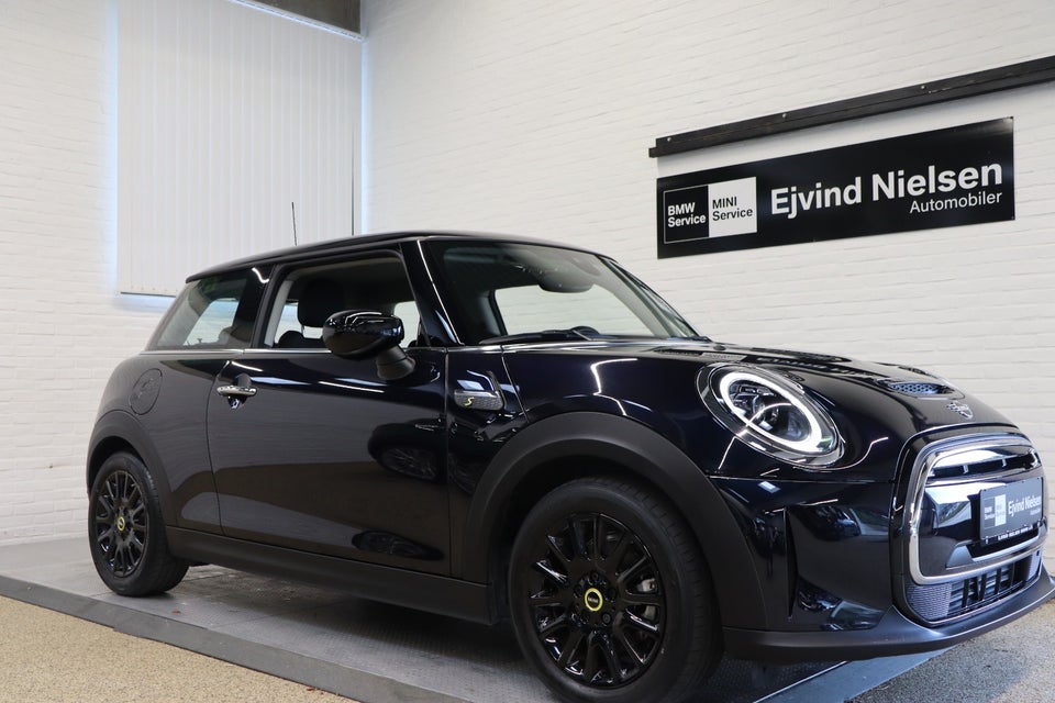 MINI Cooper SE Maximise 3d