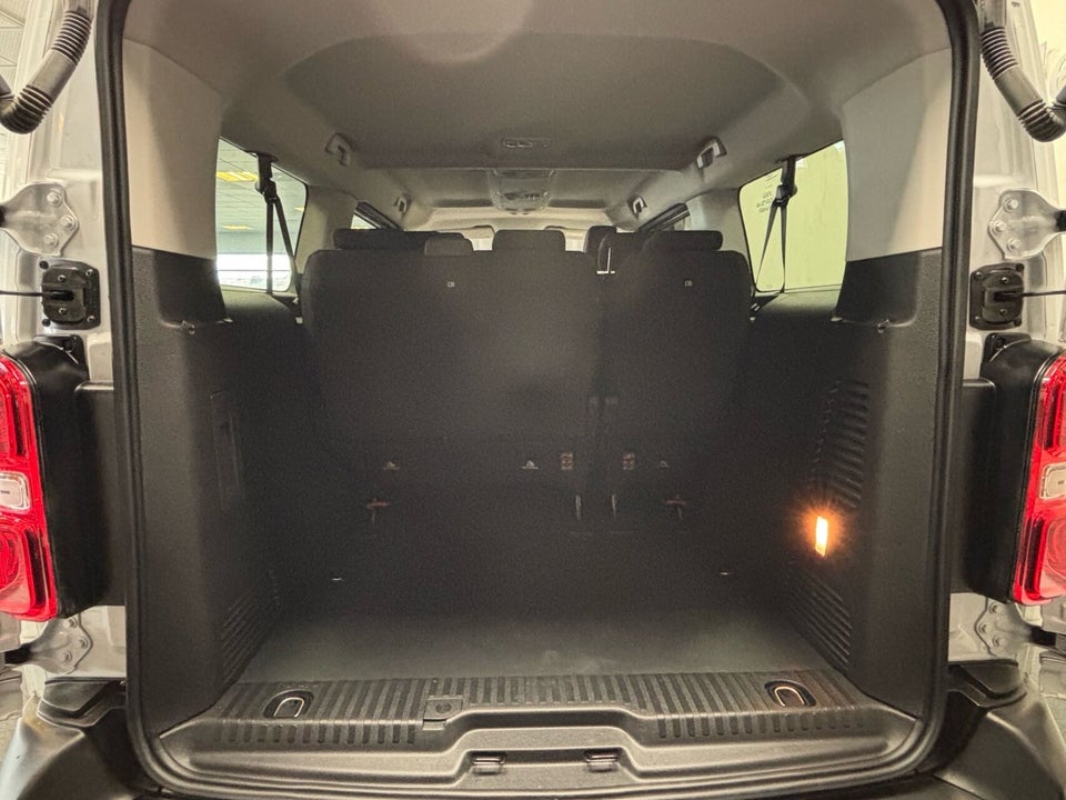 Toyota ProAce Verso 75 Long Shuttle 5d