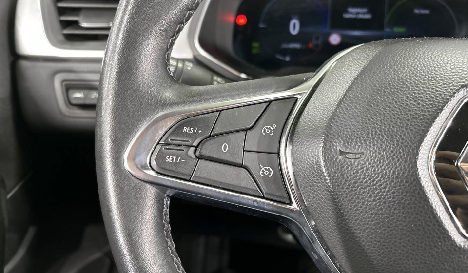 Renault Captur 1,6 E-Tech Zen 5d