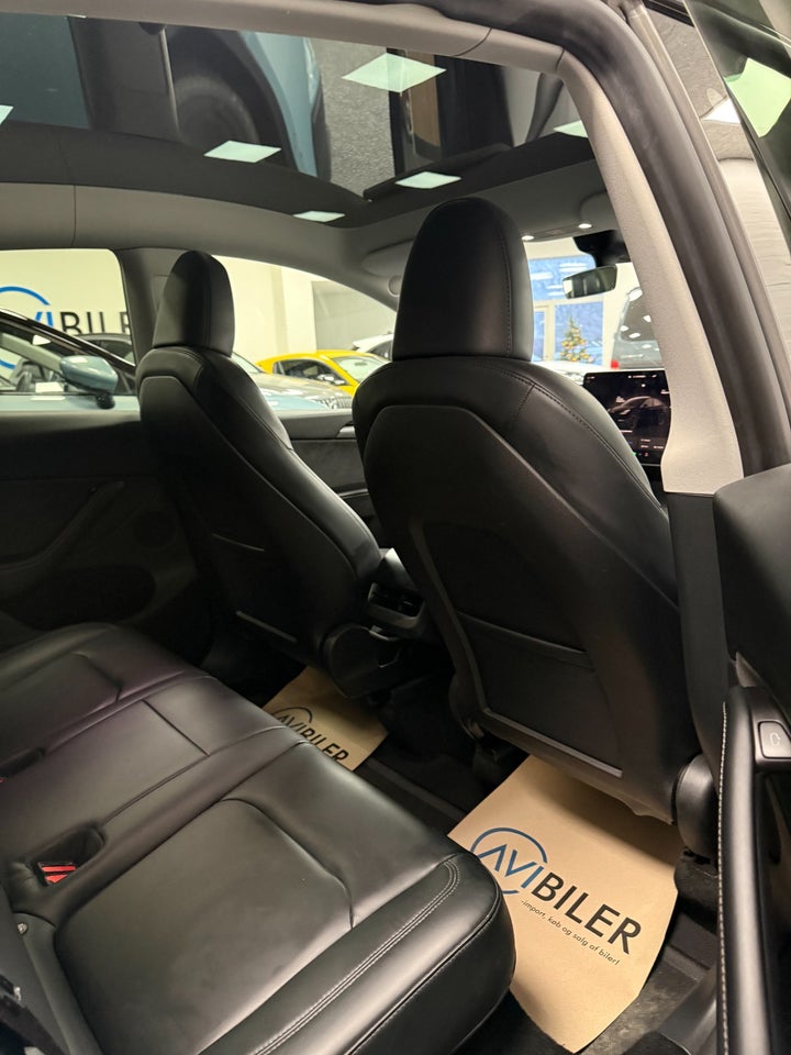 Tesla Model Y Performance AWD 5d