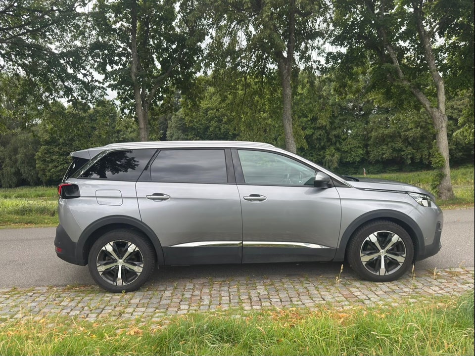 Peugeot 5008 1,6 e-THP 165 Allure EAT6 7prs 5d