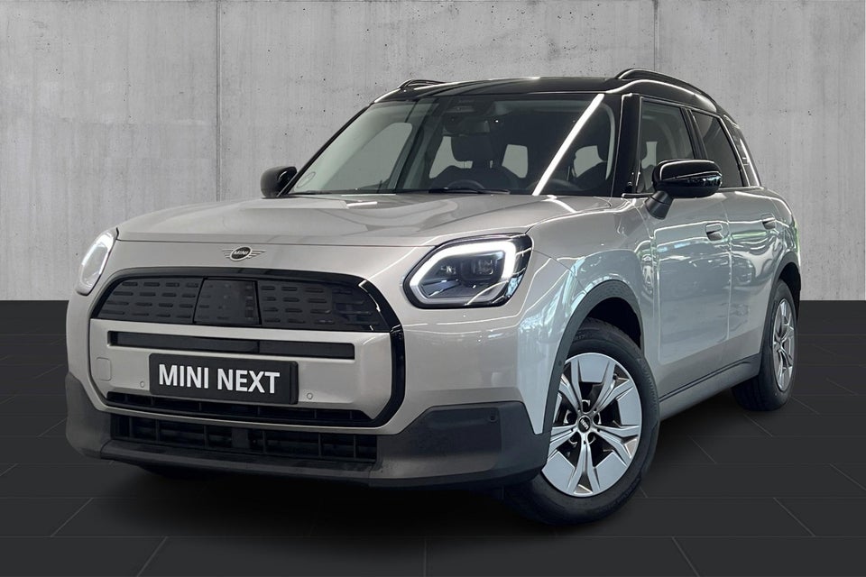 MINI Countryman E Classic Trim M 5d