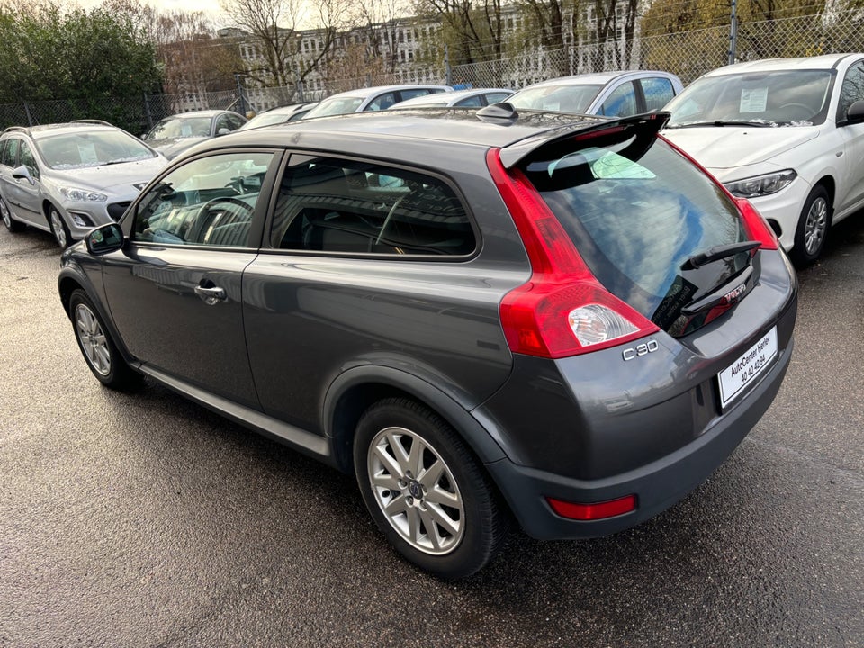 Volvo C30 1,6 Kinetic 3d