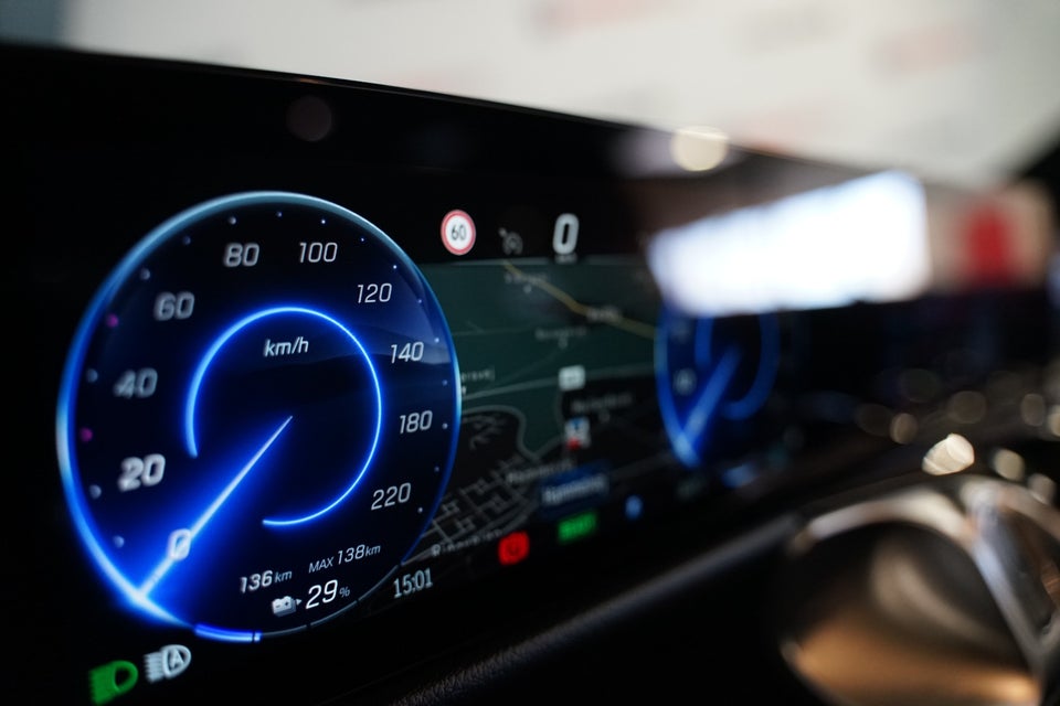 Mercedes EQB250+ AMG Line 5d