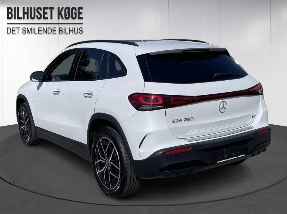 Mercedes EQA250 AMG Line 5d