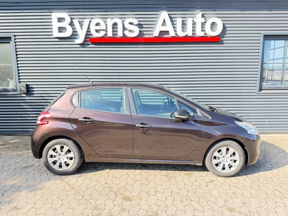 Peugeot 208 1,0 VTi Access 5d