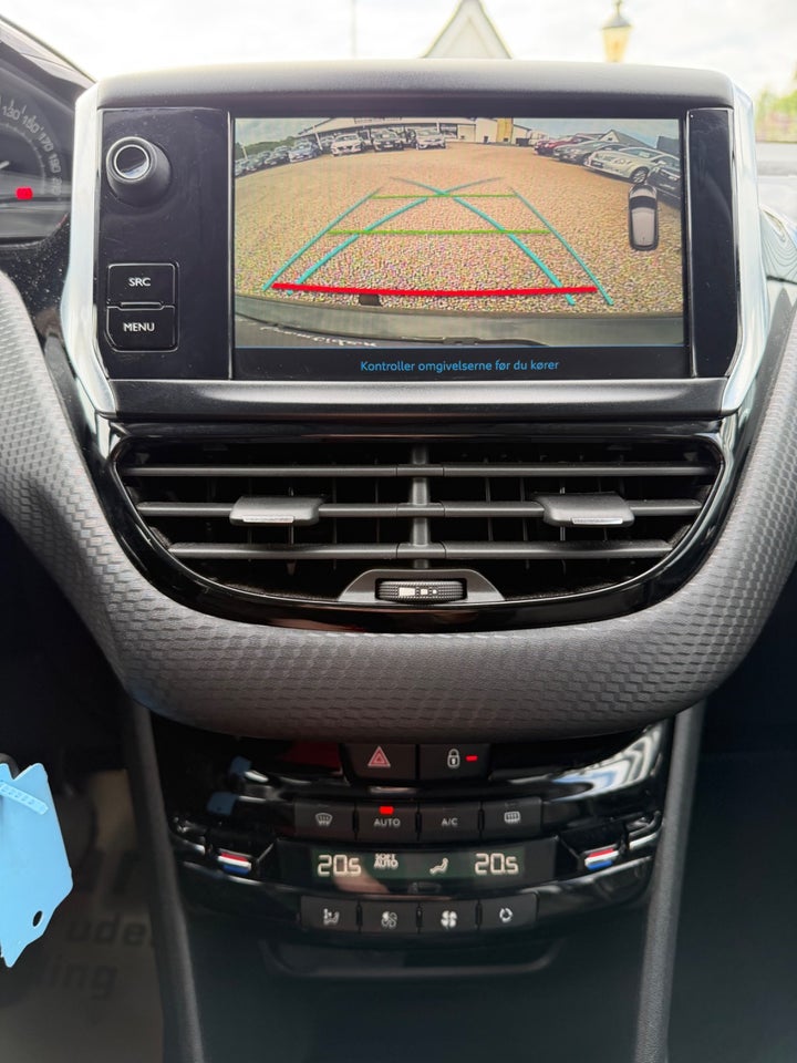 Peugeot 208 1,2 VTi 82 Allure 5d