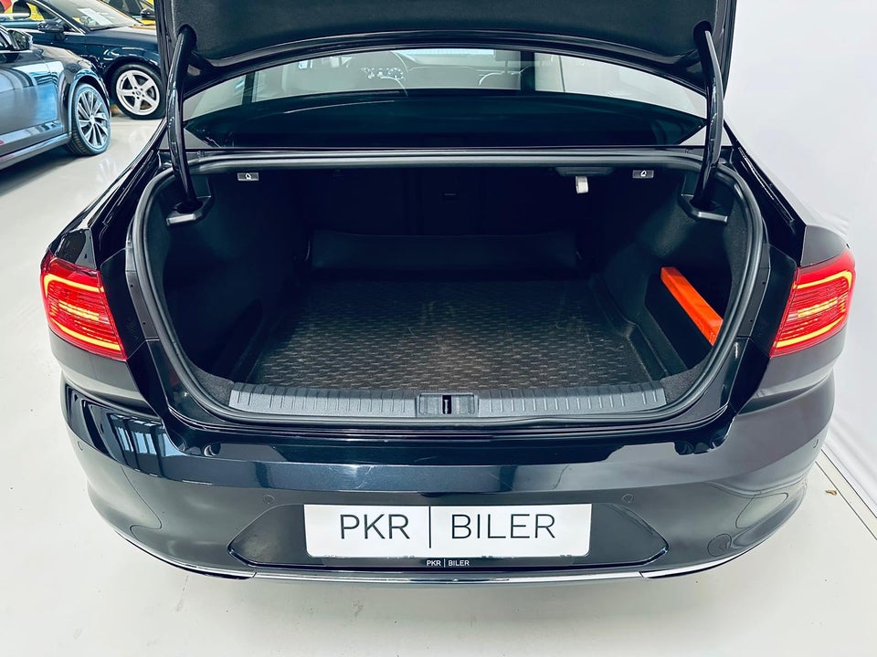 VW Passat 1,4 TSi 150 Highline Premium DSG 4d