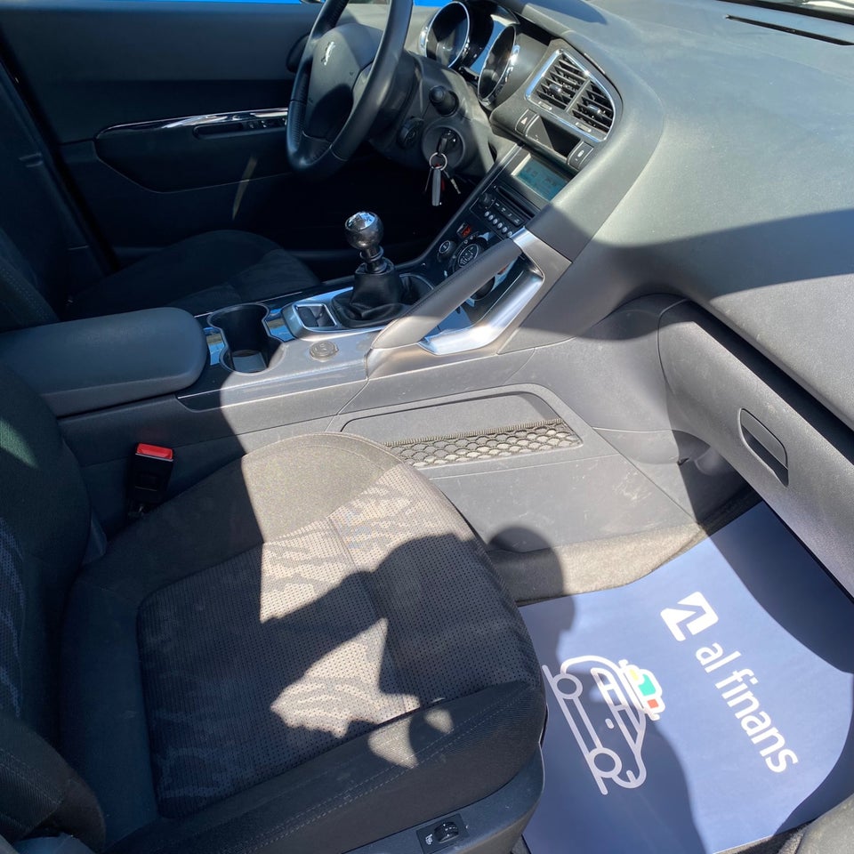 Peugeot 3008 2,0 HDi 150 Active 5d