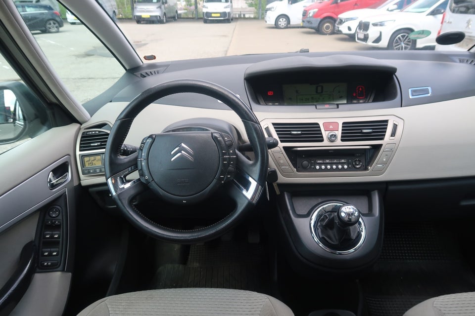Citroën C4 Picasso 1,8 16V VTR+ 5d