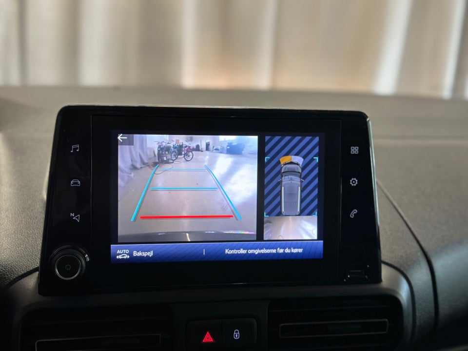 Toyota ProAce City Verso 50 Medium Family 5d