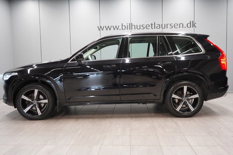 Volvo XC90 2,0 B5 235 Momentum aut. AWD Van 5d