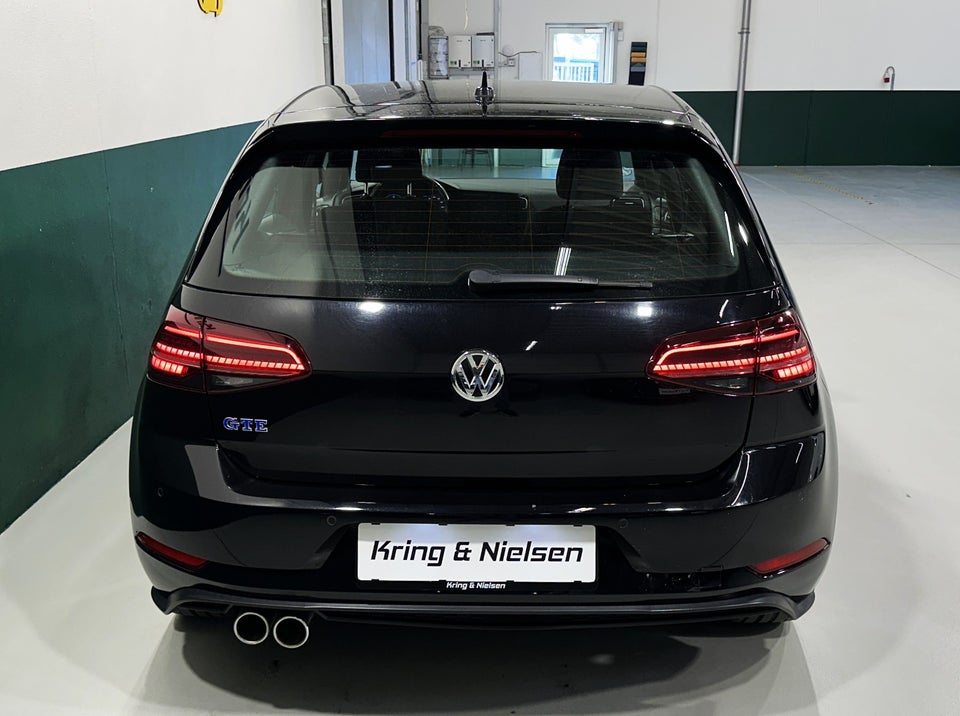 VW Golf VII 1,4 GTE DSG 5d