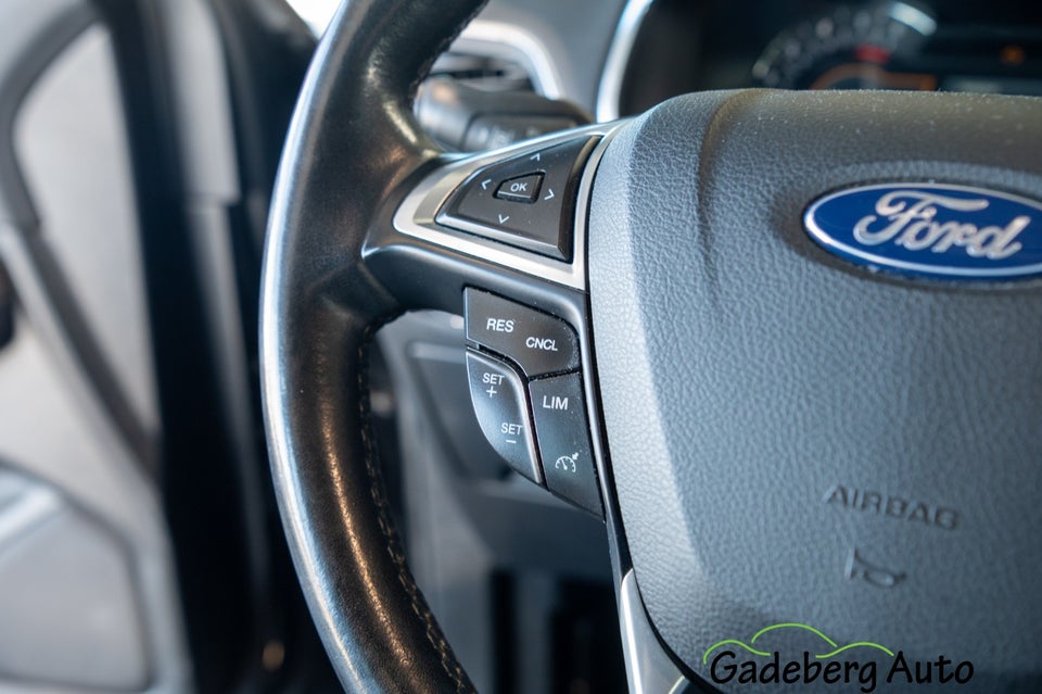 Ford S-MAX 2,0 EcoBlue Titanium 7prs 5d