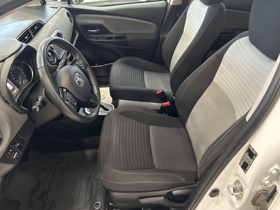 Toyota Yaris 1,5 Hybrid H2 e-CVT 5d