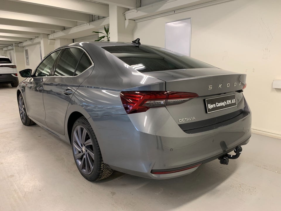 Skoda Octavia 1,5 eTSi 150 Selection DSG 5d