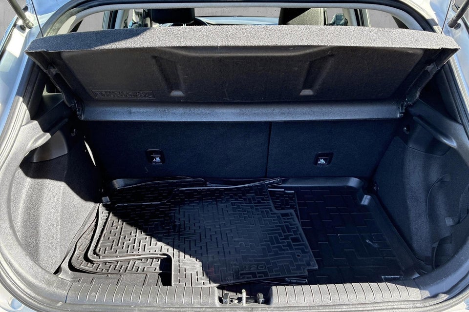 Hyundai i20 1,0 T-GDi Value Edition DCT 5d