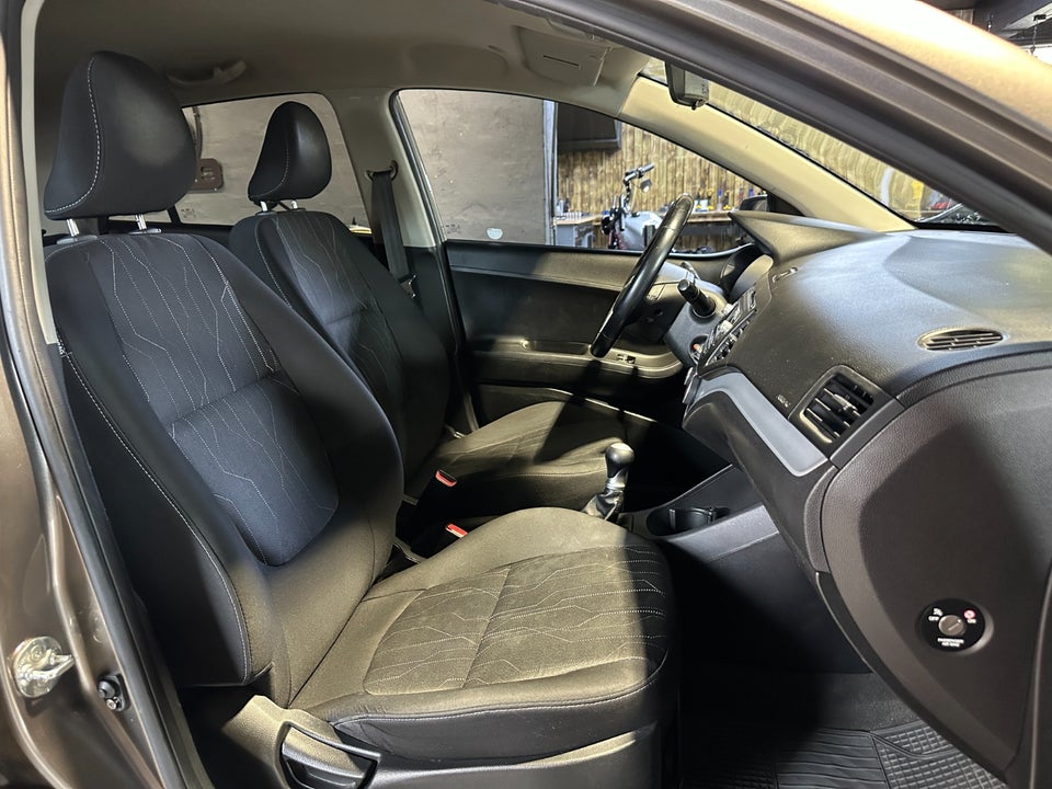 Kia Picanto 1,0 Limited Sport 5d