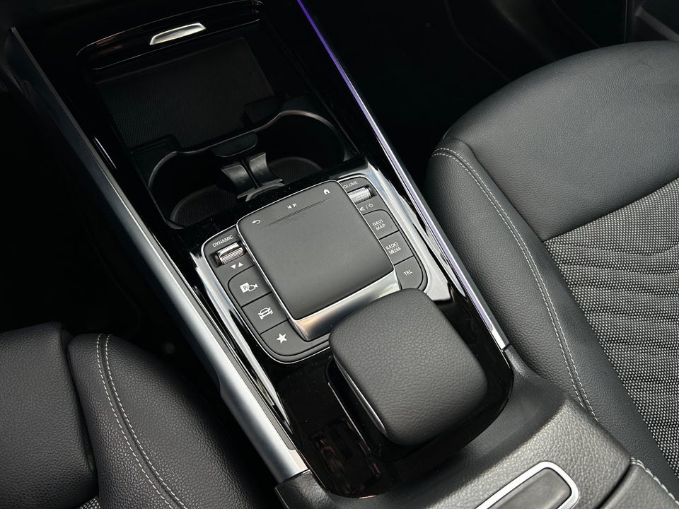 Mercedes EQA250+ Electric Art 5d