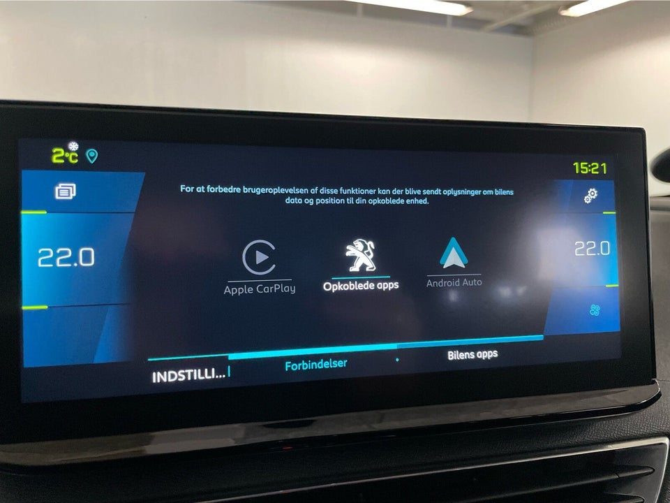 Peugeot 3008 1,6 Hybrid First Selection EAT8 5d