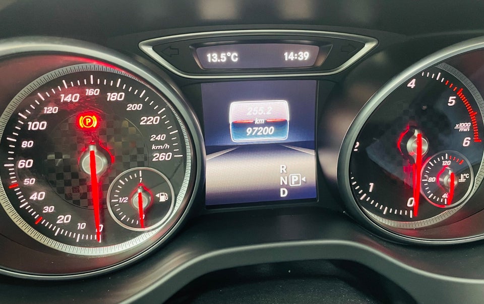 Mercedes A180 d 1,5 AMG Line aut. 5d