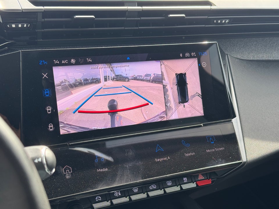 Peugeot 308 1,6 Hybrid First Selection EAT8 5d