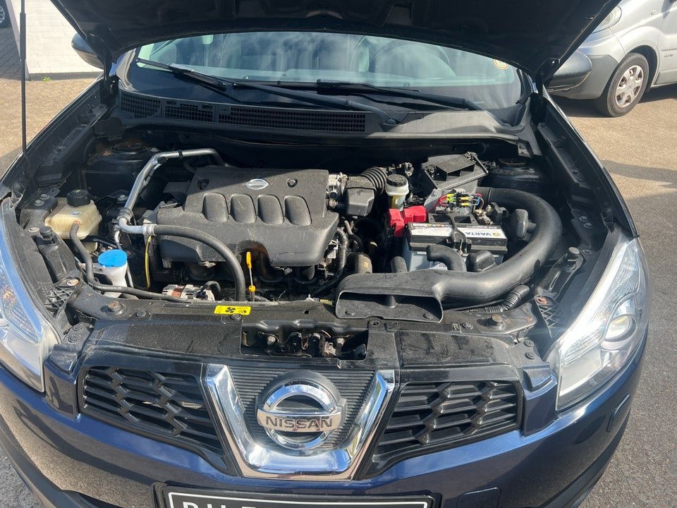 Nissan Qashqai 2,0 Acenta 5d