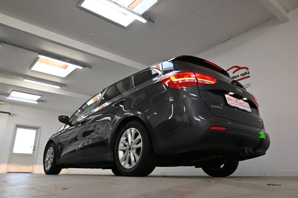 Kia Ceed 1,4 CVVT Attraction SW 5d