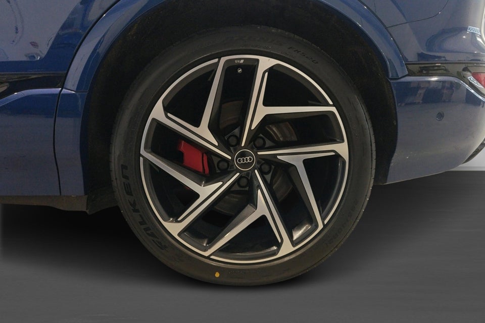 Audi Q6 e-tron Ultra quattro 5d