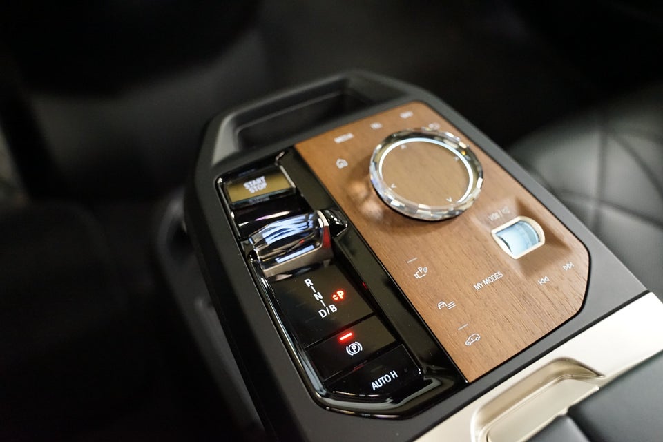 BMW iX M60 xDrive 5d