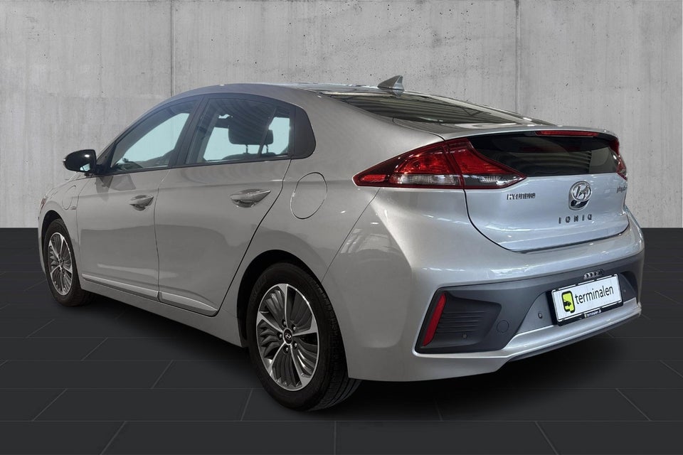 Hyundai Ioniq 1,6 PHEV Trend DCT 5d