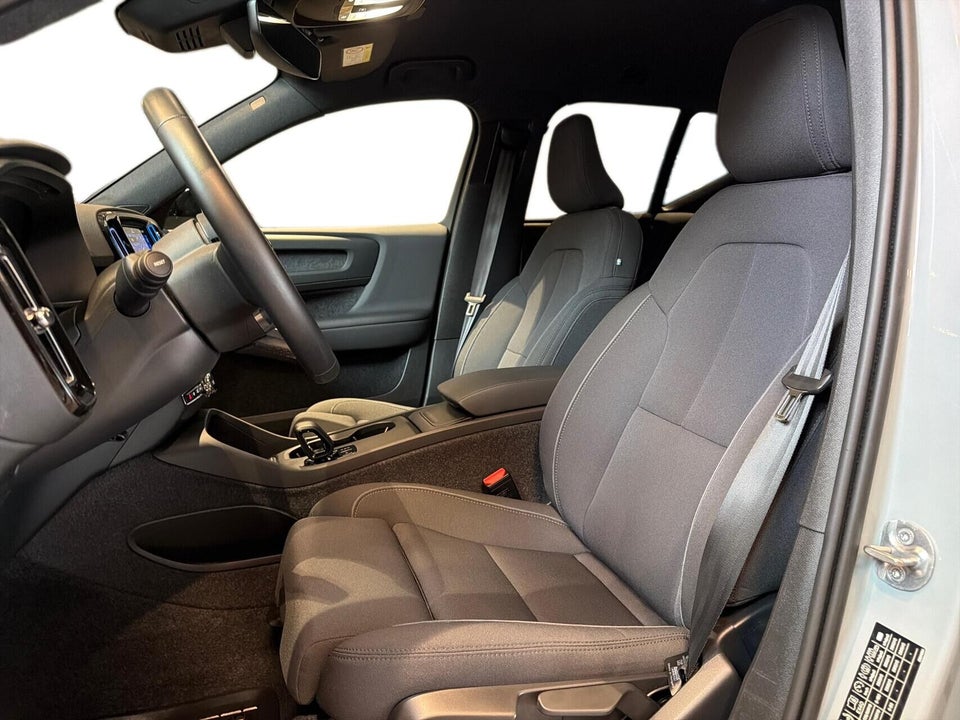 Volvo EX40 Extended Range Core 5d