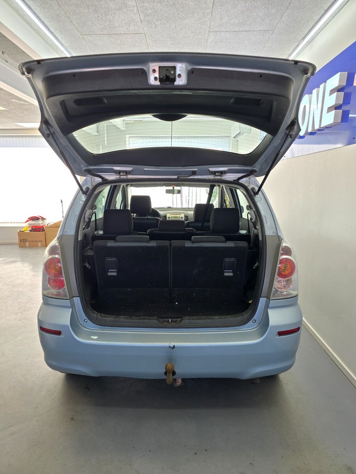 Toyota Corolla Verso 1,6 Terra 7prs 5d