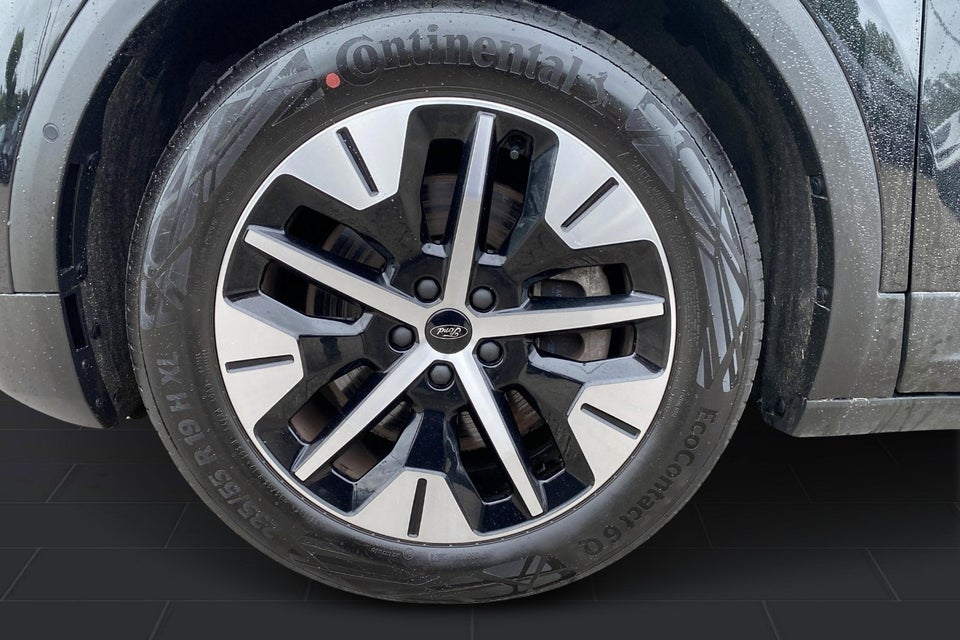 Ford Explorer 77 Premium Extended Range 5d