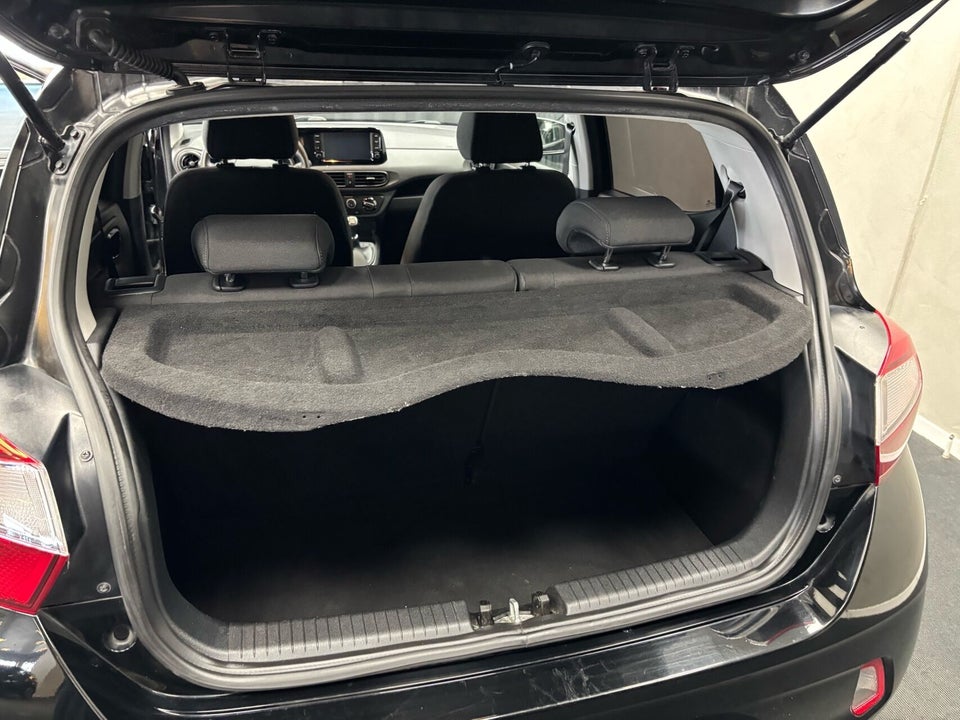 Hyundai i10 1,0 MPi Essential 5d