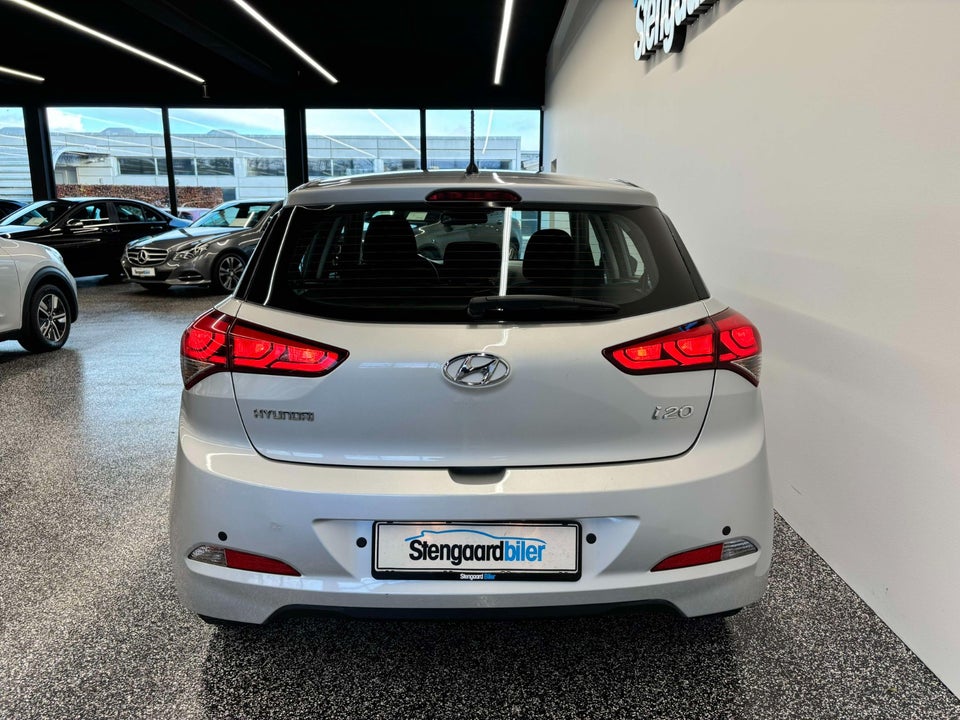 Hyundai i20 1,25 Spring 5d