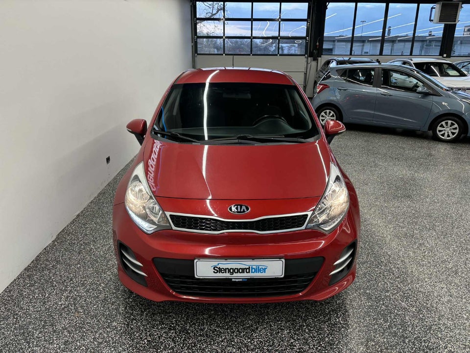 Kia Rio 1,4 CRDi 90 Attraction 5d