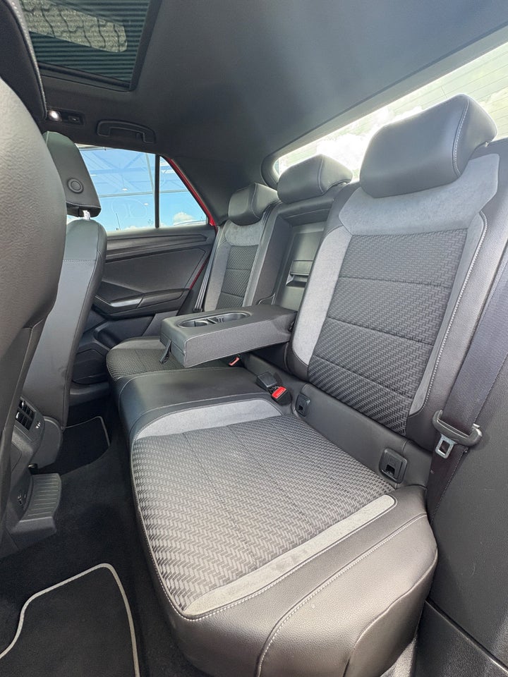 VW T-Roc 1,5 TSi 150 R-line DSG 5d