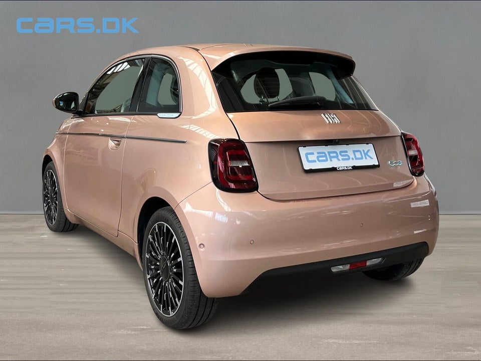 Fiat 500e 42 la Prima by Bocelli 3d