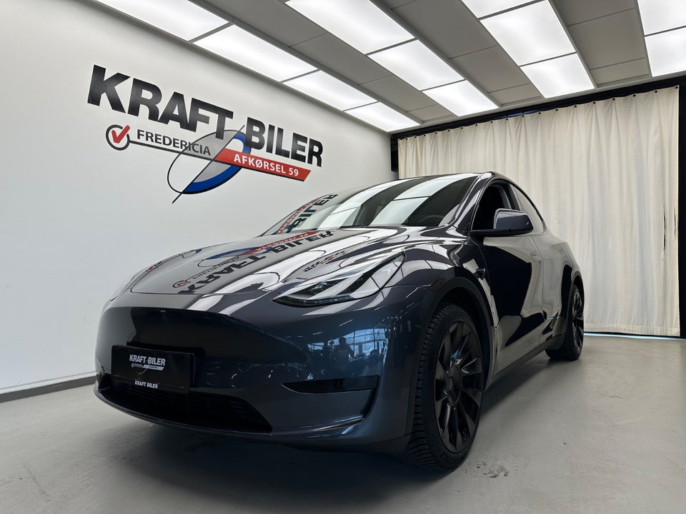 Tesla Model Y RWD 5d
