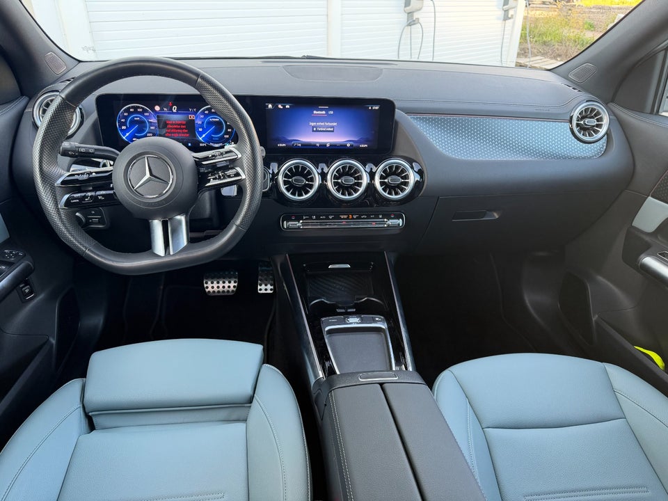 Mercedes EQA250+ AMG Line Advance Plus 5d